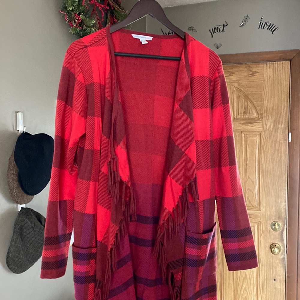 Cardigan sweater with fringe